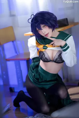 Coser美女水淼aqua NO.191 魔法少女 憧憬的冬青 主题写真 [101P]
