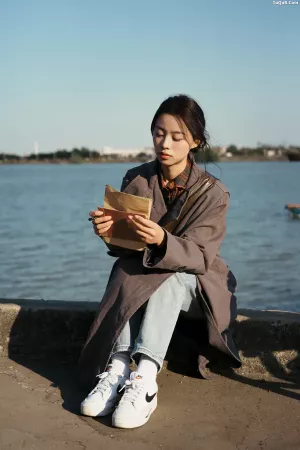 [YITUYU艺图语]No.20260332_03.03 码头来信：在流动的时光里，与自己重逢 乐干面 [17P]