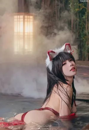 颜值博主咬一口兔娘 No.153 – 狐之灵梦 主题写真 [71P]