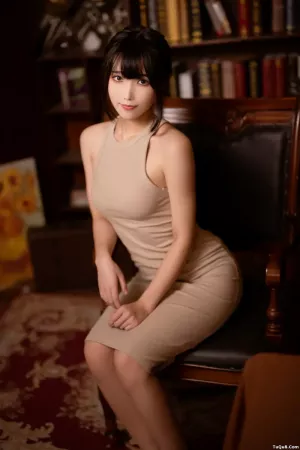 国产Coser美女_汪知子_No.011 – 姐姐的连衣裙 主题写真 [33P]
