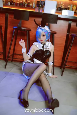 人气Coser美女您的蛋蛋-No.026 – [YouMi尤蜜] 2021.09.02 蕾姆兔女郎的小酒馆 [41P]