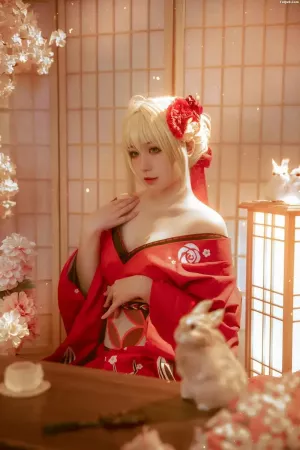 国产Coser美女洛洛子-No.002 《尼禄》 主题写真 [6P]