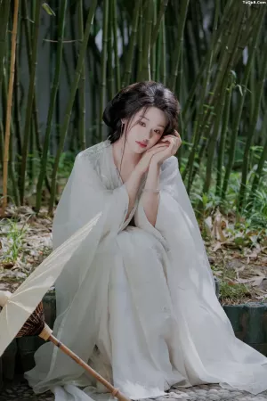 [YITUYU艺图语]No.20250243_02.08 琴师 瑶瑶  [24P]