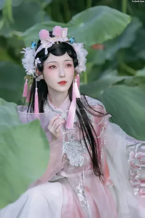 [YITUYU艺图语]No.20250547_03.14 荷花仙 就是景年 [22P]