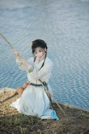 [YITUYU艺图语]No.20250310_02.16 小师妹 椿鱼  [32P]