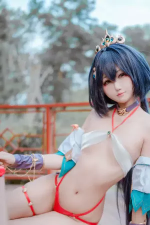 越南妹子Kuuko W – NO.212 Yunli [26P]