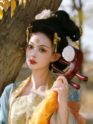 [YITUYU艺图语]No.20250106_01.22 金牡丹 秋秋  [22P]