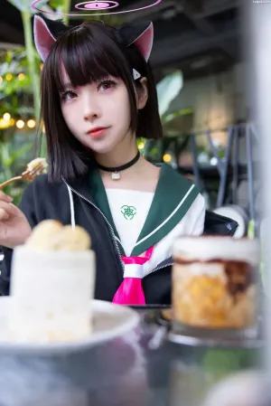 动漫博主G44不会受伤 NO.117 碧蓝档案 和纱 主题写真 [30P]