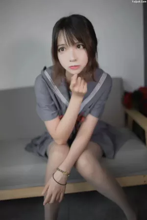 Coser美女疯猫ss No.080 - 蓝灰JK 主题写真 [29P]