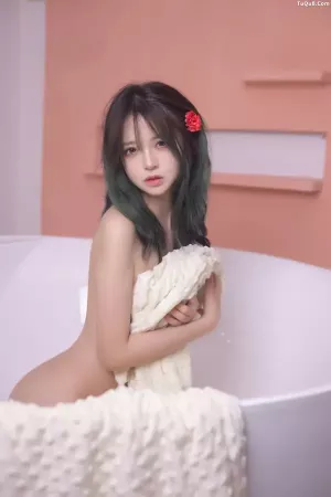 Coser美女疯猫ss No.104 - 2022夏日限定A本 毛毯 主题写真 [20P]