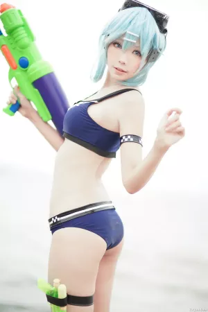 Coser妹子_ElyEE子_No.041 诗乃-海边 主题写真 [35P]