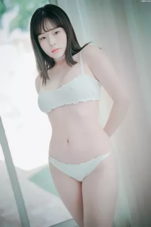 韩国美女模特Pia(피아)-No.027 - [DJAWA] Cozy White 主题写真 [77P]
