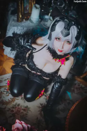 Coser美女rioko凉凉子 NO.008 黑贞 主题写真 [16P]