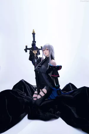 Coser美女星之迟迟No.122 - 2021年正片合集 斯卡蒂 主题写真 [19P]