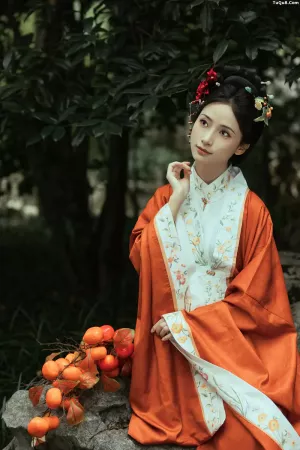 [YITUYU艺图语]No.20250131_01.26 秋游故寺 眸小妖  [35P]
