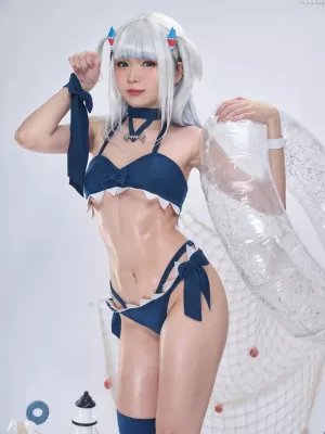 越南Coser美女ZinieQ-No.102 – Hololive Gawr Gura Swimsuit 主题写真 [26P]