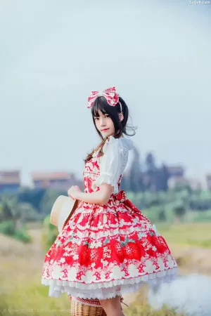 动漫博主桜桃喵No.009 - 草莓 主题写真 [10P]