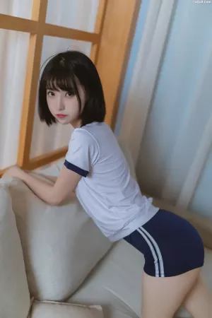 动漫博主_许岚LAN_No.025 – 放学回家 主题写真 [31P]