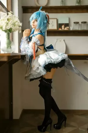 Coser美女蠢沫沫No.214 – 甘雨女仆 主题写真 [14P]