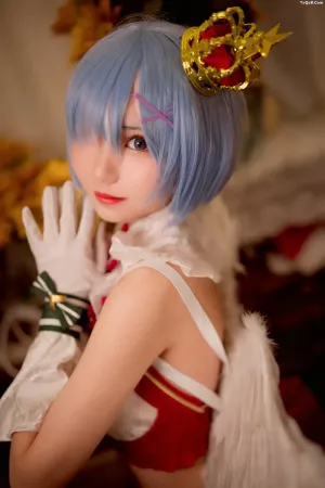 动漫博主_花柒hana_No.003 – 圣诞蕾姆cos 主题写真 [22P]