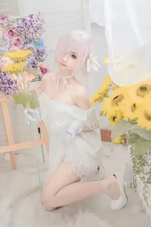Coser美女蠢沫沫No.058 – 玛修 主题写真 [40P]