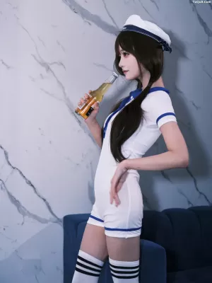 [YITUYU艺图语]No.20250202_02.03 女水手的假日 白装棉袜版 孟程程  [20P]