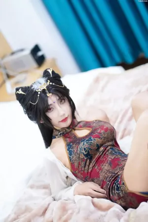 二次元博主职业奶妈三水子 NO.010 玉玲珑旗袍 主题写真 [54P]