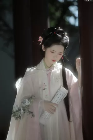 [YITUYU艺图语]No.20250114_01.23 你要写江南，就不能只写江南 一枝眠眠  [20P]