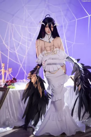 Coser美女星之迟迟No.282 – 2025-5-D Overlord-雅儿贝德 主题写真 [39P]