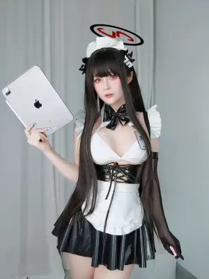 台湾Coser美女白银81-175 – -24年02月会员合集（精选）[114P]