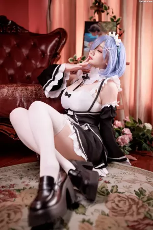 二次元博主_阿雪雪_No.004 蕾姆女仆 主题写真 [54P]