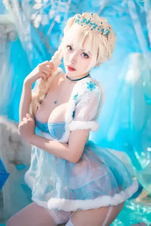 动漫博主雯妹不讲道理No.074 - 《冰雪》 主题写真 [32P]