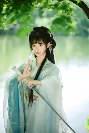 [YITUYU艺图语]No.20250108_01.22 小师妹 春娇  [22P]