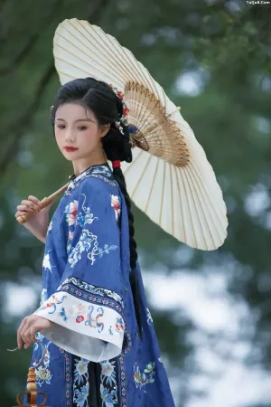 [YITUYU艺图语]No.20250874_04.17 清冷几千春 欣欣 [37P]