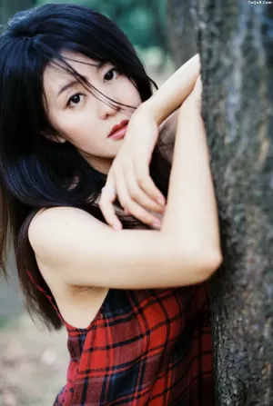 [YITUYU艺图语]No.20250804_04.10 11月结束之前 雪莉 [25P]