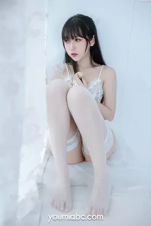 Coser美女不呆猫 NO.029 Dressed up 主题写真 [21P]