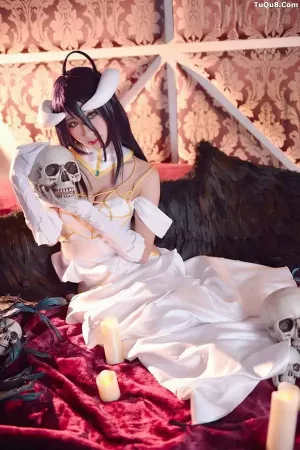 台湾Coser美女雨波_HaneAme-051 - Overlord Albedo [16P]