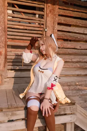 B站主播阿半今天很开心No.029 – 莱莎的炼金工房 莱莎 主题写真 [29P]