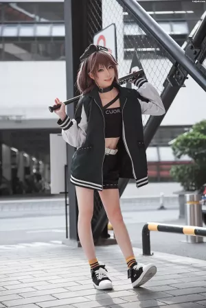 动漫博主Kitaro绮太郎No.027 – 明日方舟 蛇屠箱 主题写真 [16P]