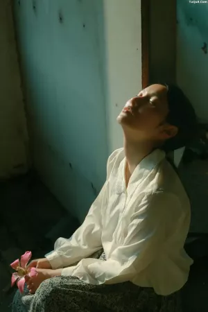 [YITUYU艺图语]No.20260115_01.15 破火车的光 [28P]
