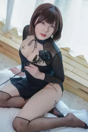 网络美女Natsuko夏夏子-No.051 - 开胸旗袍 主题写真 [18P]
