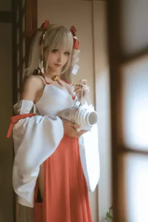 Coser美女蠢沫沫No.131 – 可畏 巫女 主题写真 [55P]