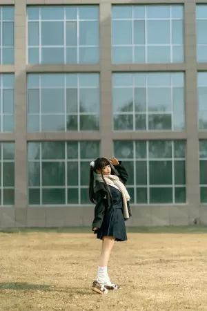 Coser美女蠢沫沫No.168 – 沫沫真爱版 秋季JK 主题写真 [19P]