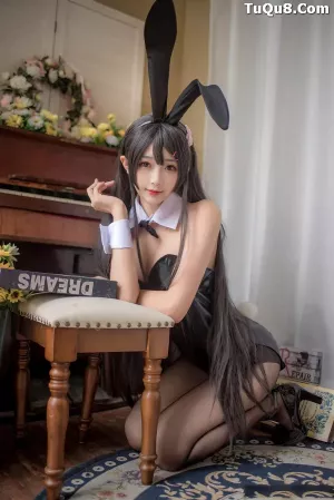 XRFW052秀人番外 鱼子酱 - 不能睡懒觉 主题摄影 [11P]