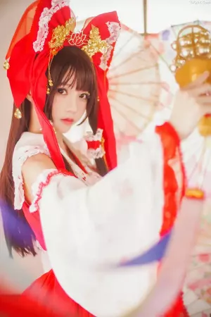 动漫博主桜桃喵No.045 - 灵梦 新年快乐 主题写真 [45P]
