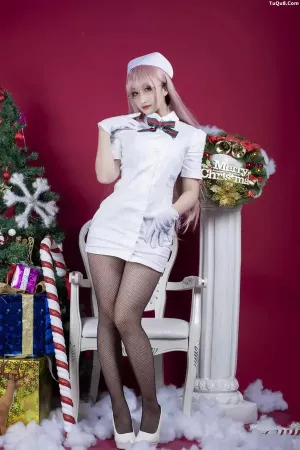 Coser美女洛璃LoLiSAMA.012 - 南丁格尔 主题写真 [56P]
