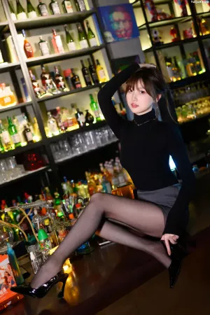 [YITUYU艺图语]No.20260017_01.02 越夜越美丽 冰冷企鹅 [14P]