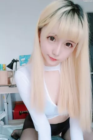 Coser美女星之迟迟No.043 - 6-30 老师 主题写真 [60P]
