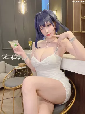 台湾Coser美女雨波_HaneAme-425 - 對魔忍 & Hololive Kronii 自拍 [110P]