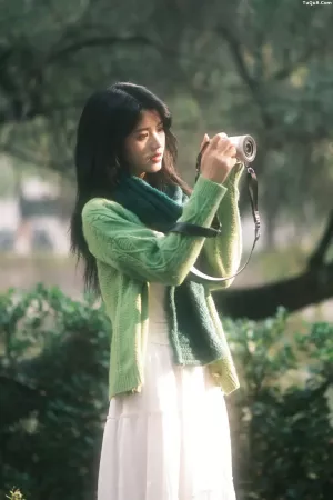 [YITUYU艺图语]No.20250307_02.16 绿毛衣 小谢  [20P]
